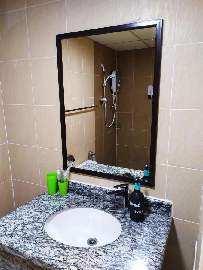 Le'Coco Homestay In Tiara Desaru Residence Ngoại thất bức ảnh