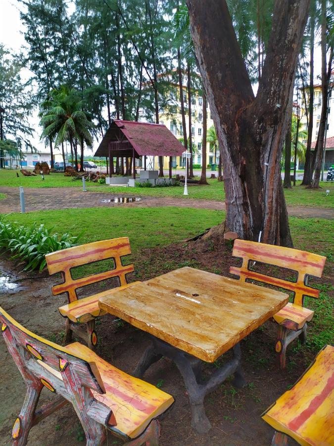 Le'Coco Homestay In Tiara Desaru Residence Ngoại thất bức ảnh