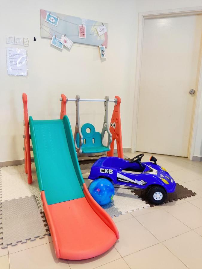 Le'Coco Homestay In Tiara Desaru Residence Ngoại thất bức ảnh