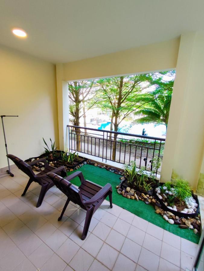Le'Coco Homestay In Tiara Desaru Residence Ngoại thất bức ảnh