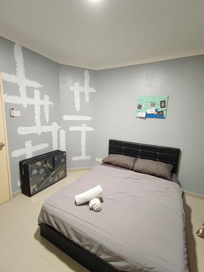 Le'Coco Homestay In Tiara Desaru Residence Ngoại thất bức ảnh