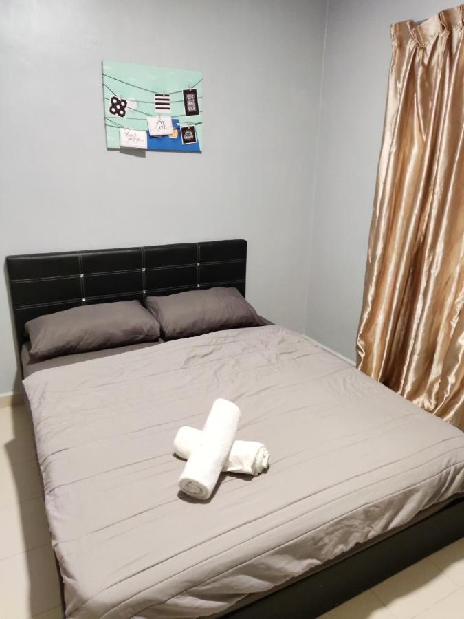 Le'Coco Homestay In Tiara Desaru Residence Ngoại thất bức ảnh